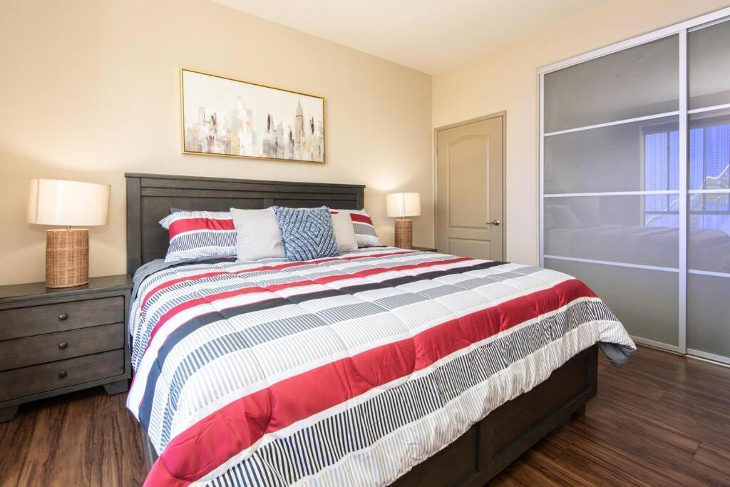Comfy 3bed Next To Convention Center/la Live * Los Angeles